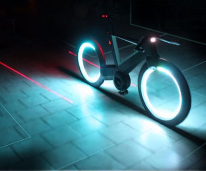 World's First Hubless Smart-Bike
