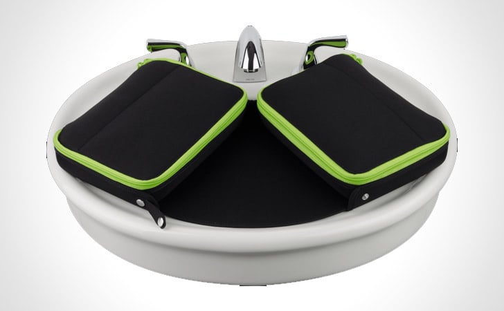 Fold-Out Toiletries Travel Bag