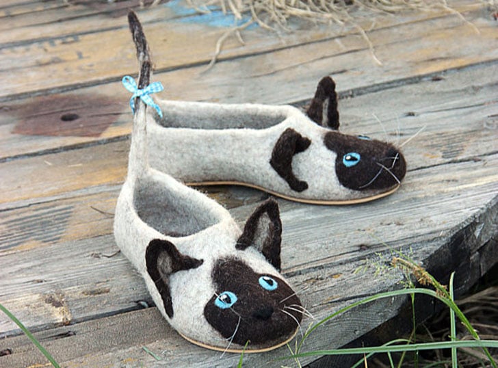 Siamese Cats Wool Slippers