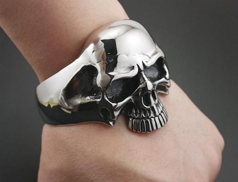 36 Unique Skull Gifts For Skull Lovers You Can Buy!