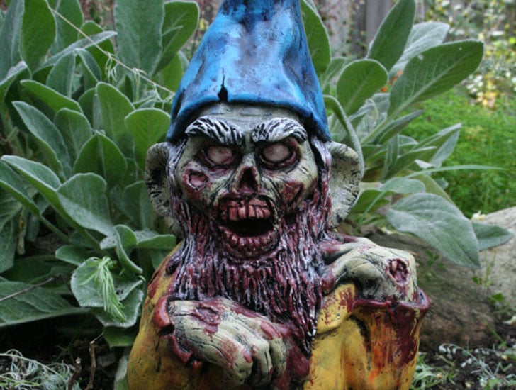 Willie Walker Zombie Gnome