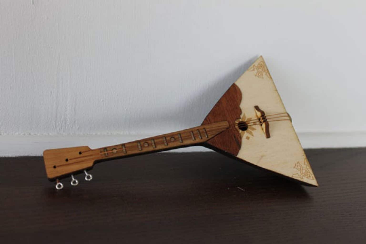 21 Weird, Exotic & Unusual Musical Instruments You Can Buy!
