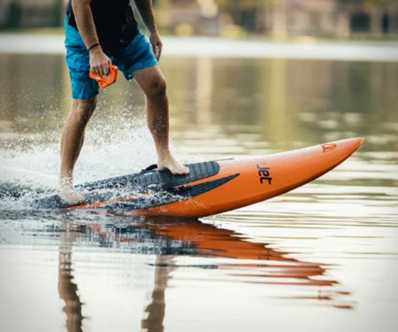 YuJet Surfer