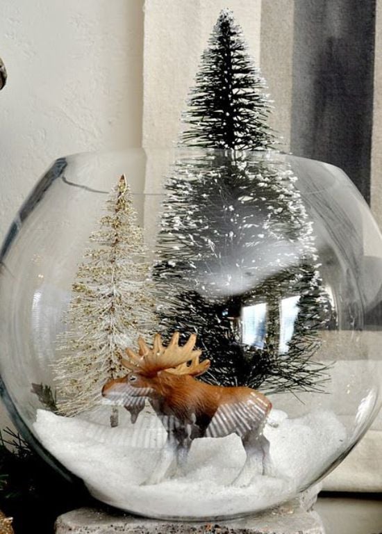25 Easy and Creative Fish Bowl Christmas Decoration Ideas