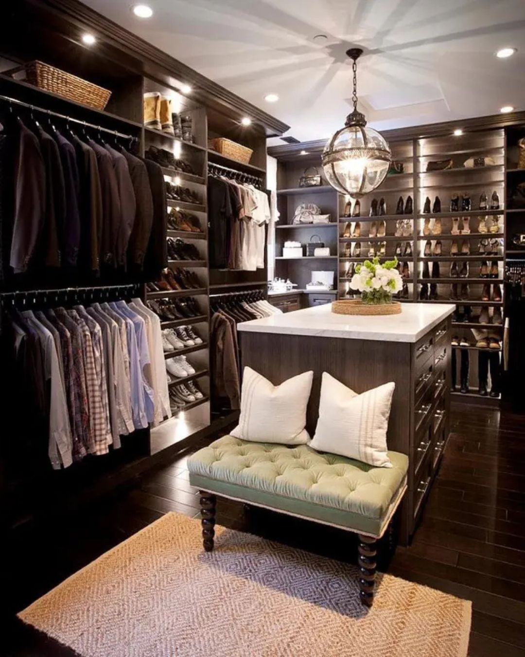 Dream Walk-In Closet Ideas That will Make You Redesign Yours Today