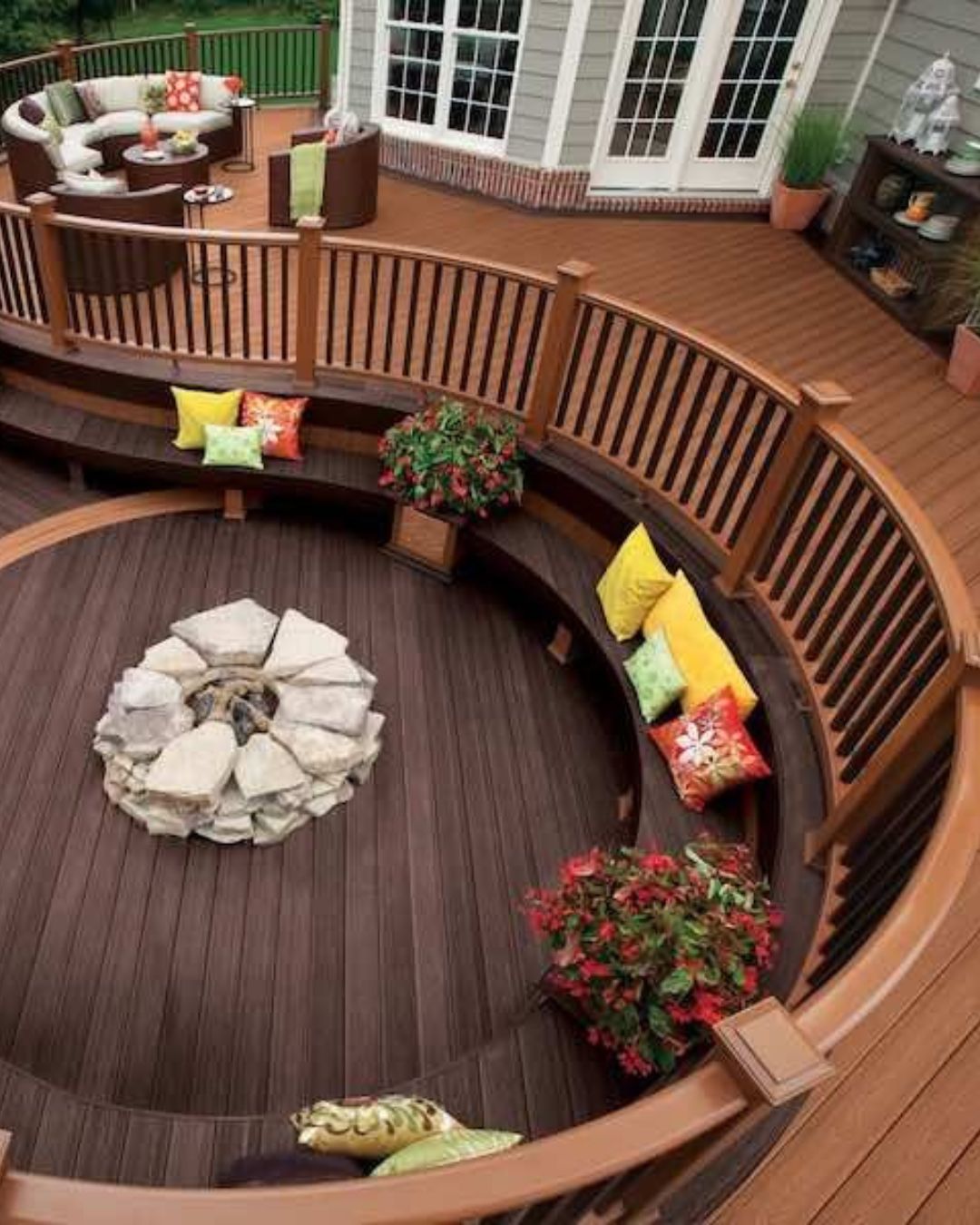 Creative Deck Designs to Transform Your Backyard
