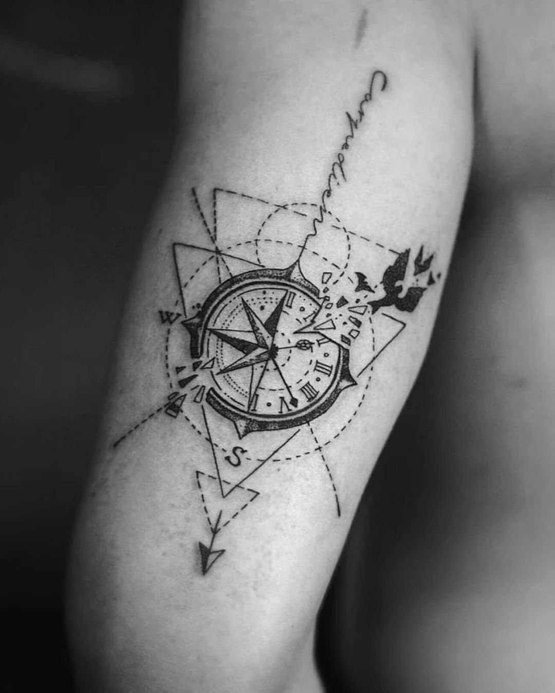 Geometric Tattoos That Redefine Body Art
