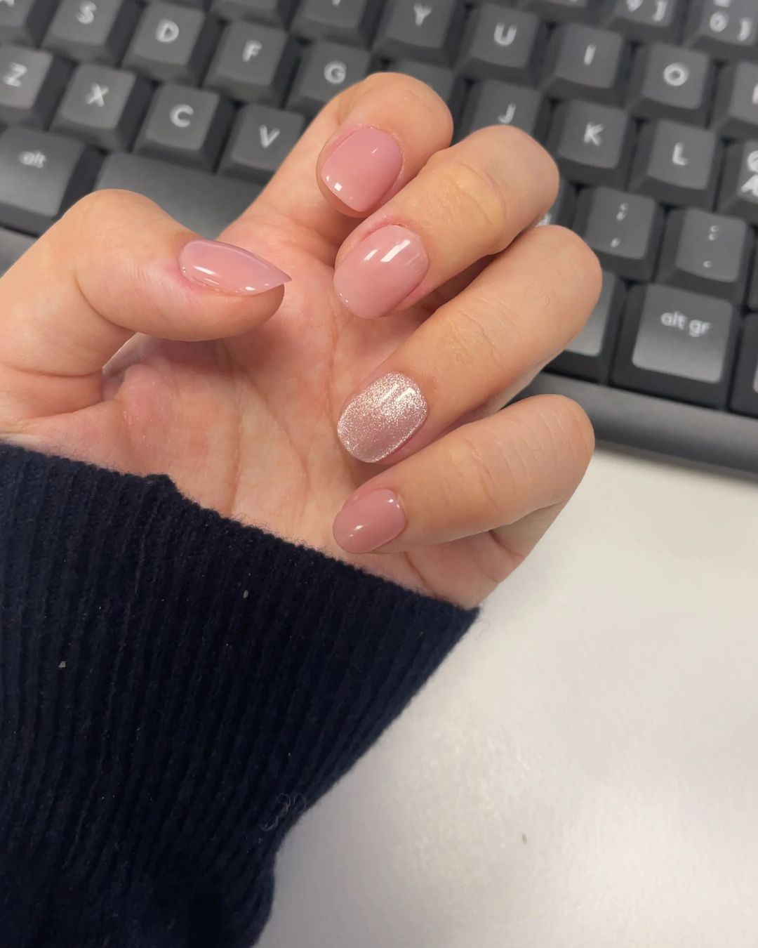 Short Alt Nails for Every Mood