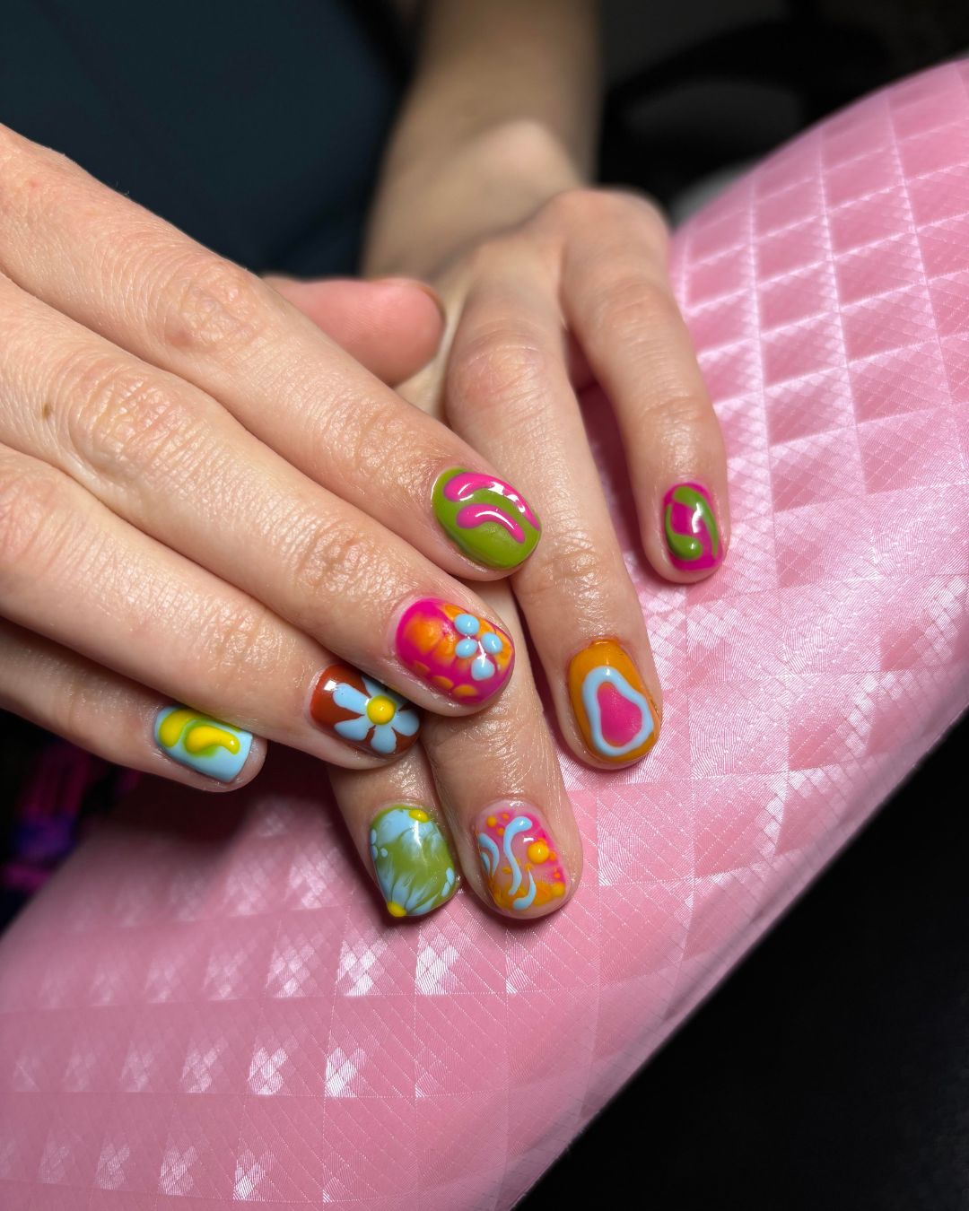 Short Alt Nails for Every Mood