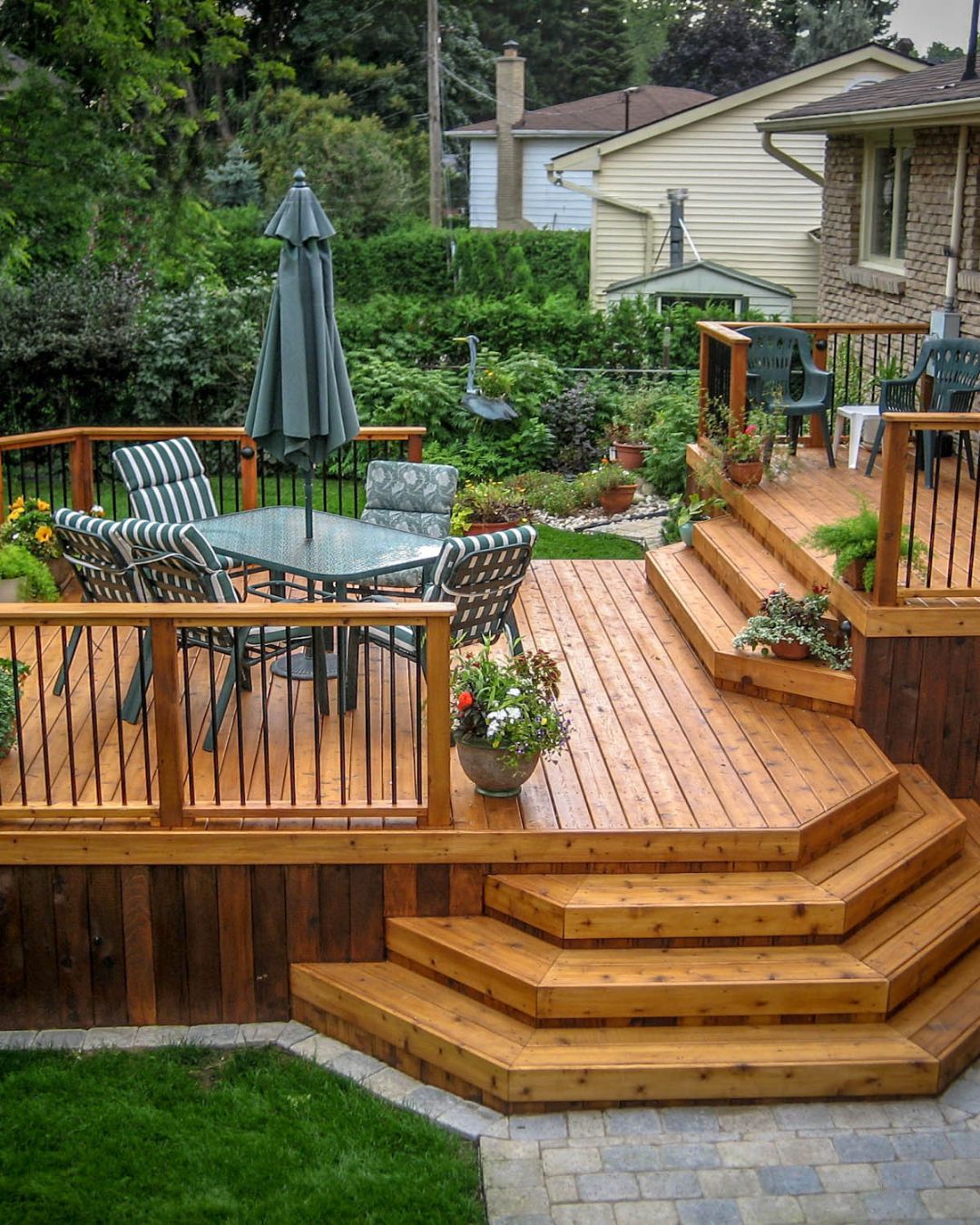 Creative Deck Designs to Transform Your Backyard