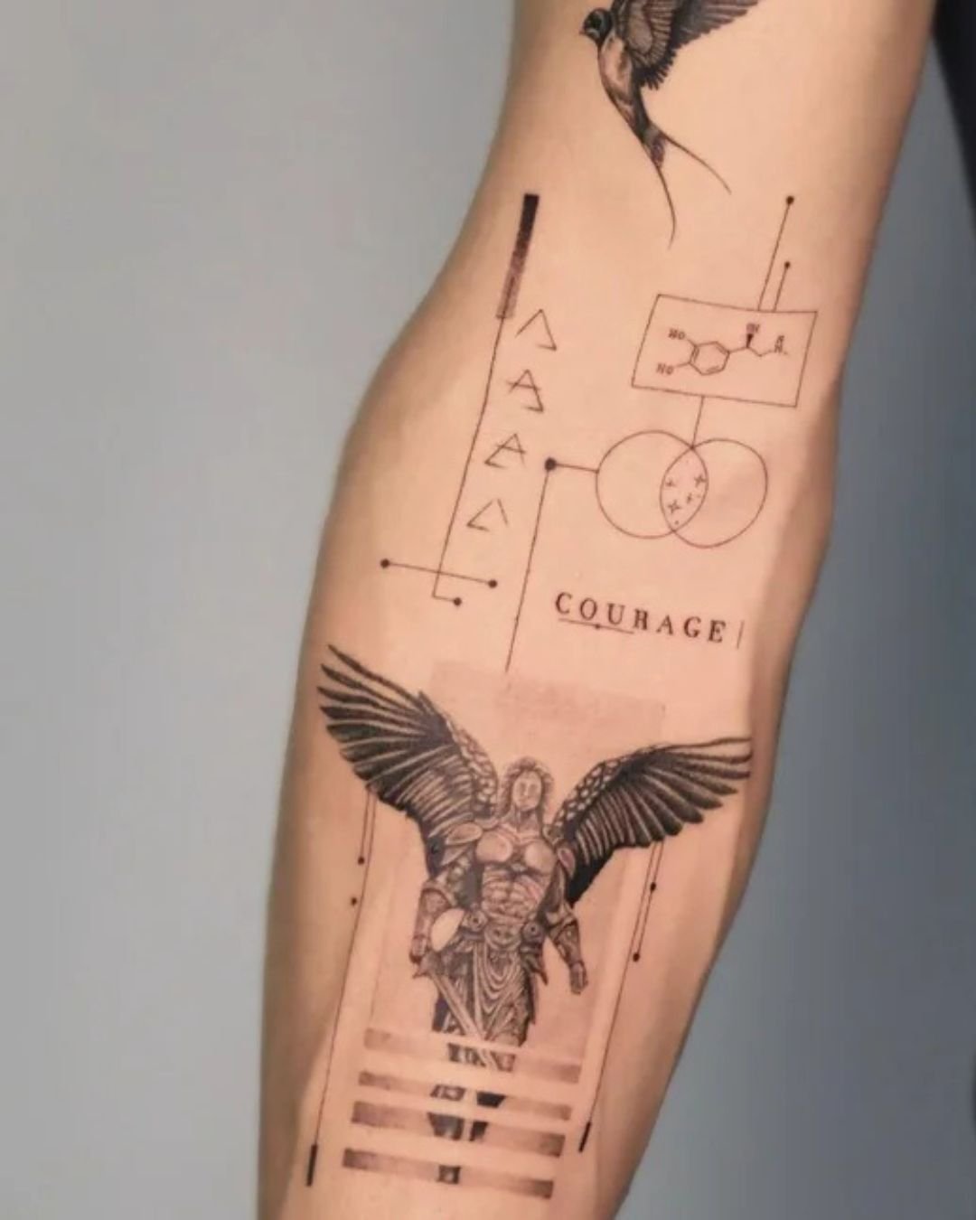 Geometric Tattoos That Redefine Body Art
