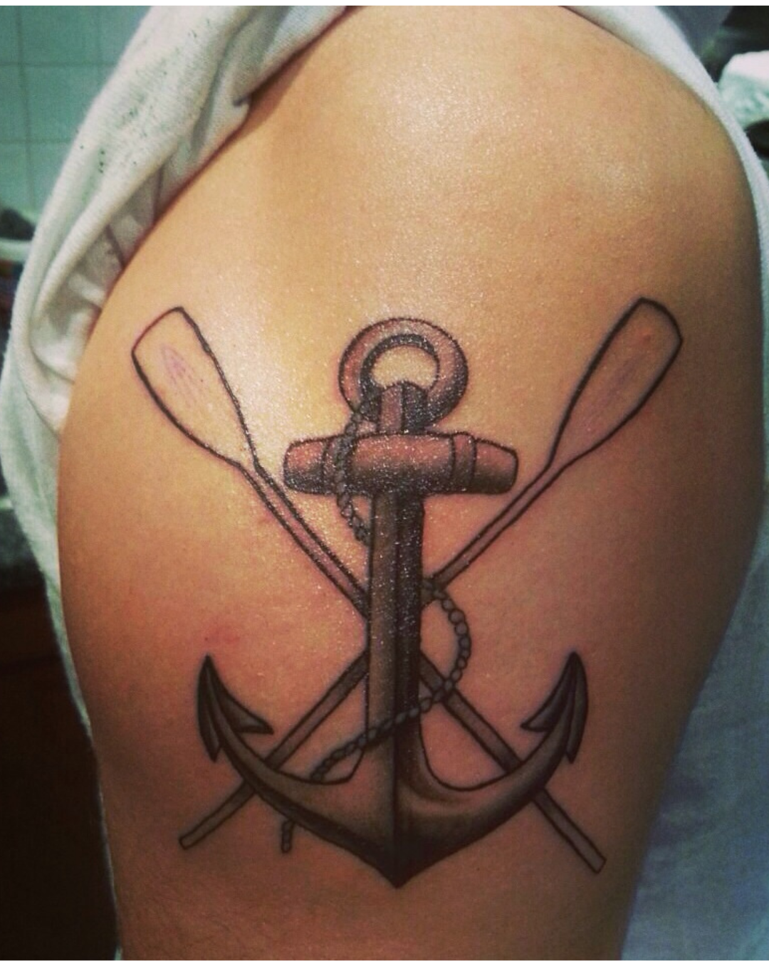 Bold Anchor Tattoo Ideas 
