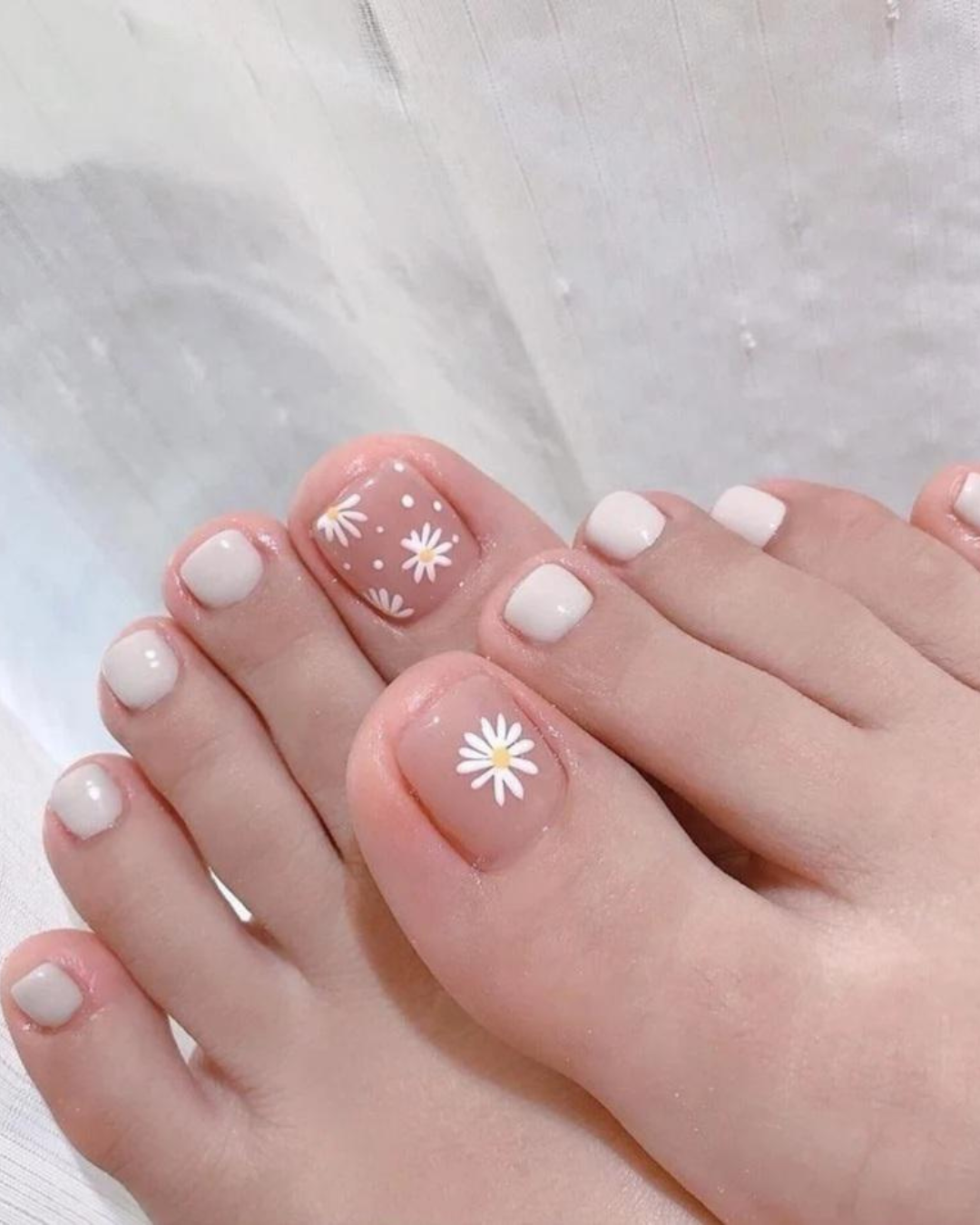 These Beachy Toe Nail Designs Are Too Cute to Miss