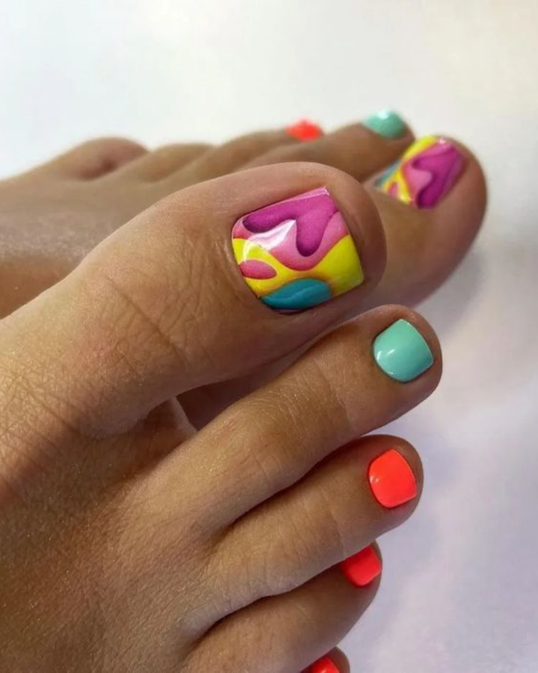 These Beachy Toe Nail Designs Are Too Cute to Miss