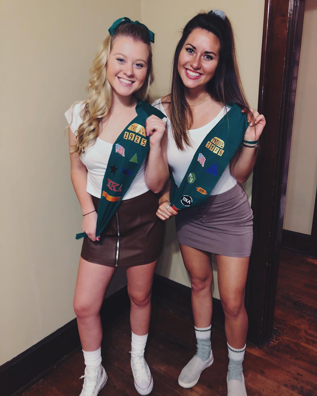 Chic & Spooky Halloween Outfit Inspo for Teen Girls Are Totally On-Trend