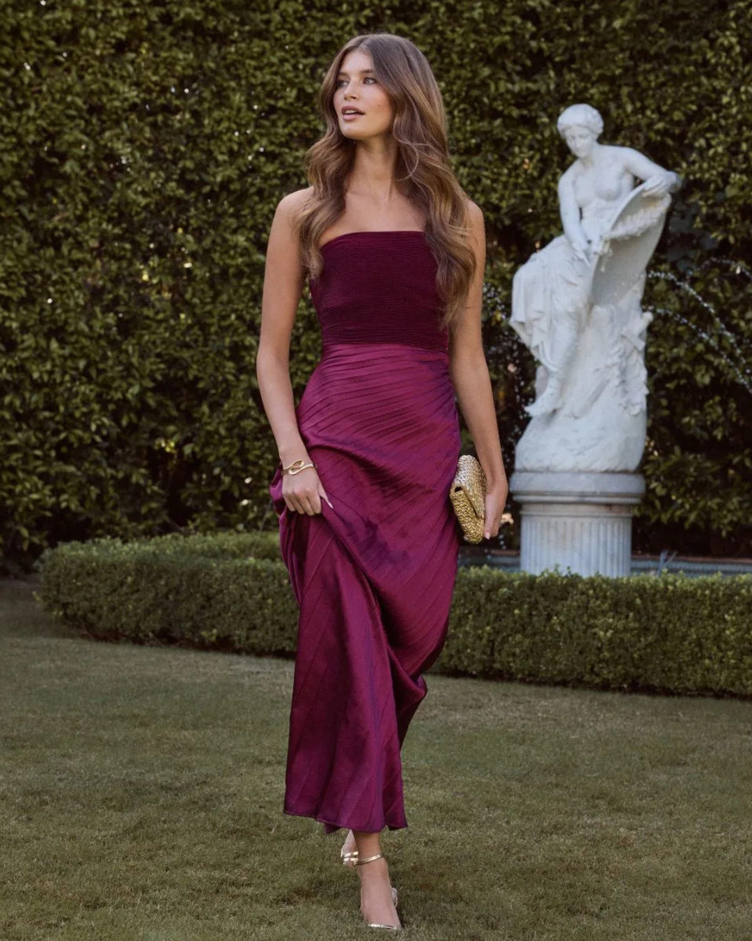 Elegant and Glamorous Winter Formal Looks You’ll Absolutely Love