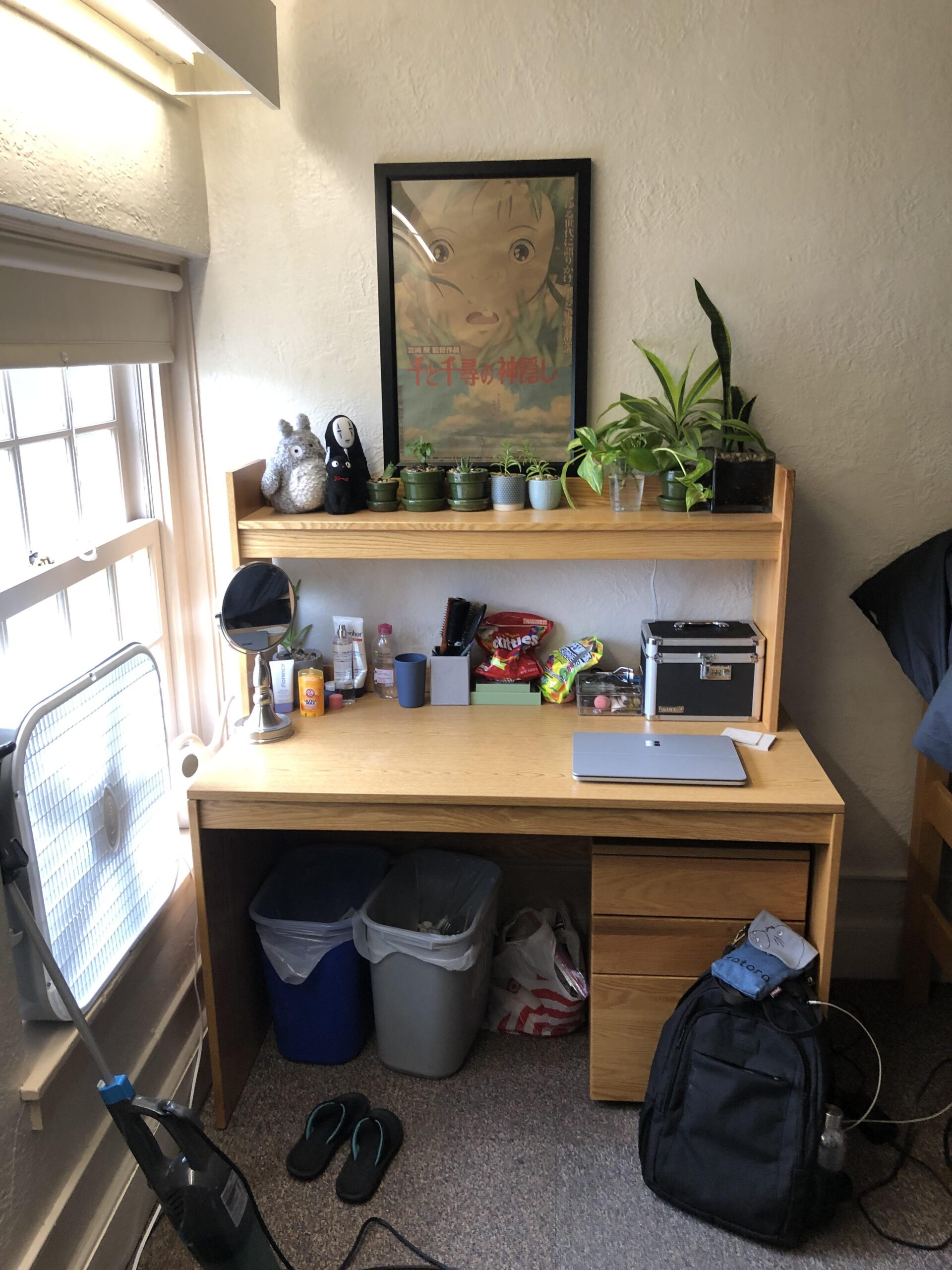 Compact and Functional Dorm Desk