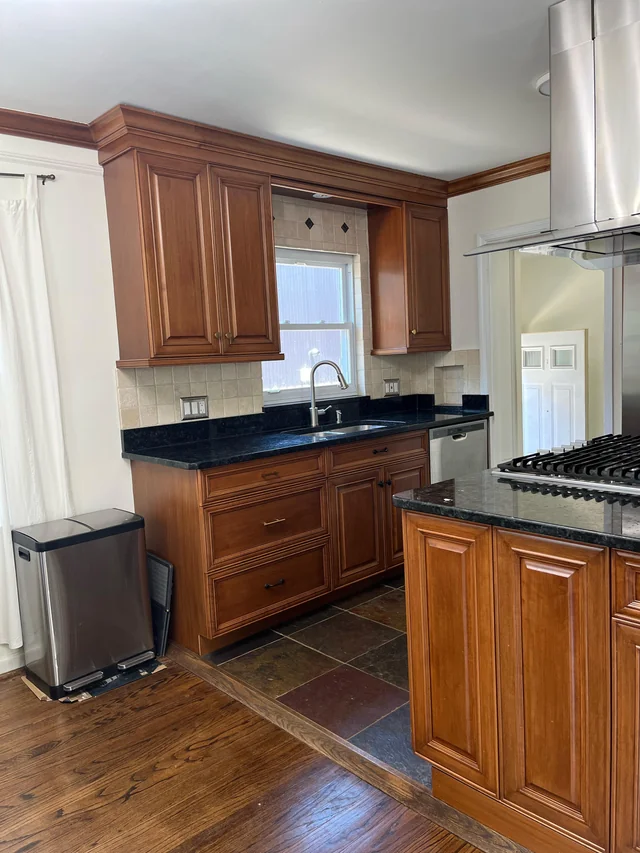 Cozy and Classic Kitchen Charm