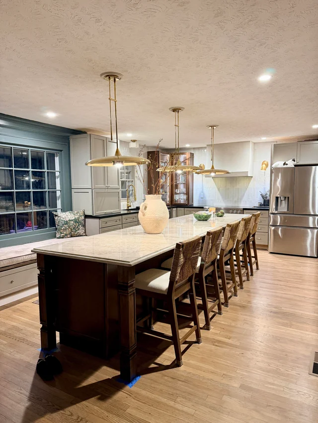 Elegant Kitchen Island Perfection