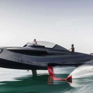 Foiler The Flying Yacht