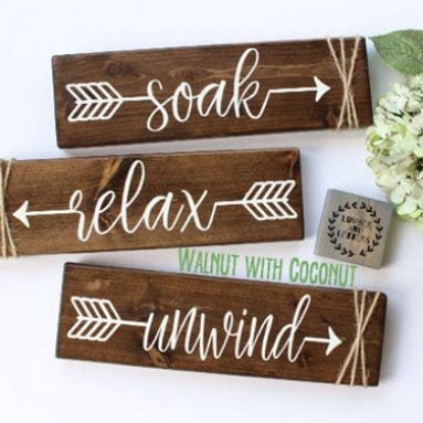 Rustic Bathroom Wall Decor