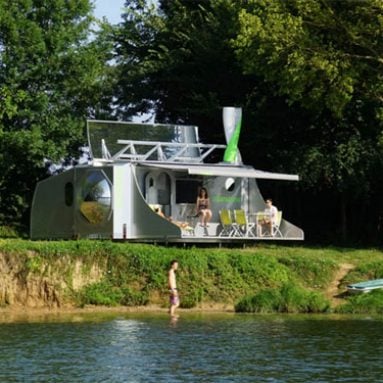 Self-Sufficient Expanding Camper Caravans