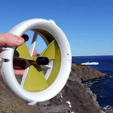 Wind And Water Charging Device